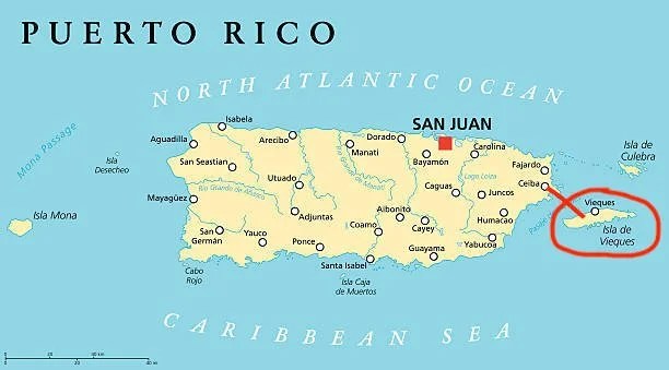 Map of Puerto Rico highlighting Vieques and San Juan.